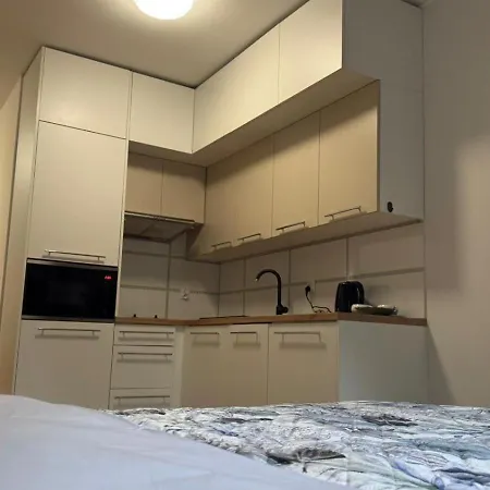 Apartment Leaf *